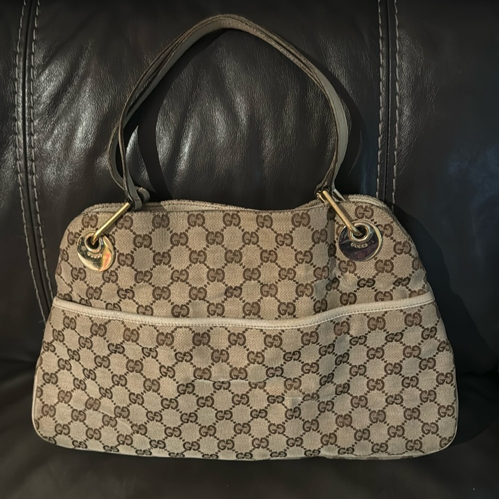 Gucci Shoulder Bag